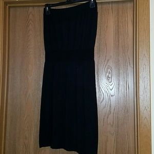 Black strapless dress